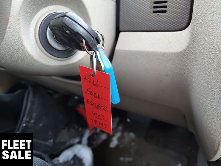 2012-ford-escape-image-19