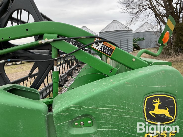 john-deere-925f-image-11