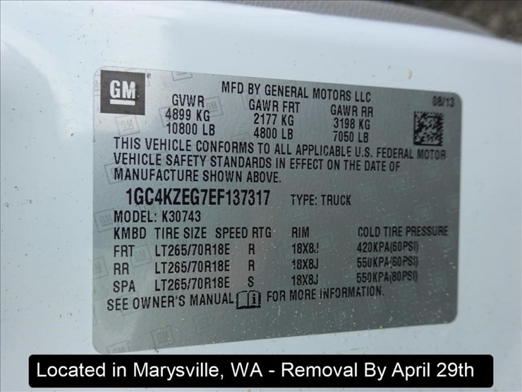 2014-chevrolet-3500-image-14