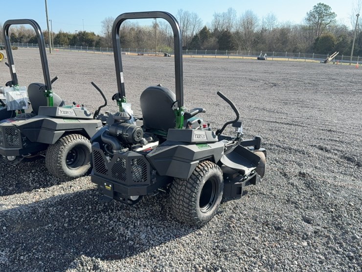 #4082-•-yakta-yxr-320-zero-turn-mower-image-8