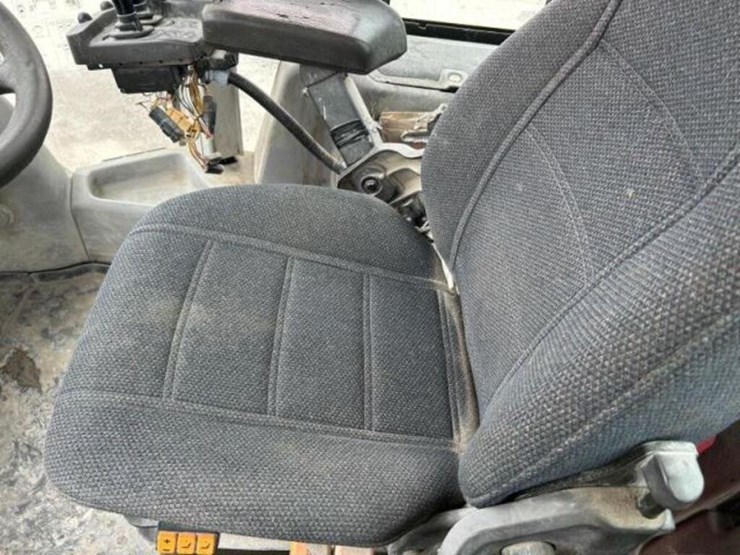 2012-volvo-l220g-image-63