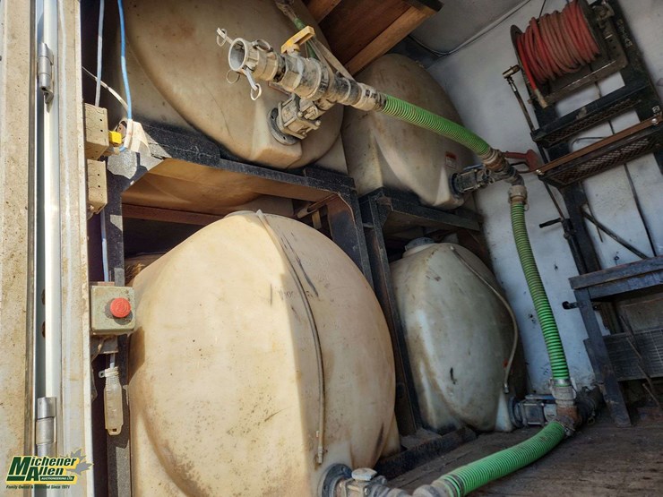 1998-mack-ch613-image-32