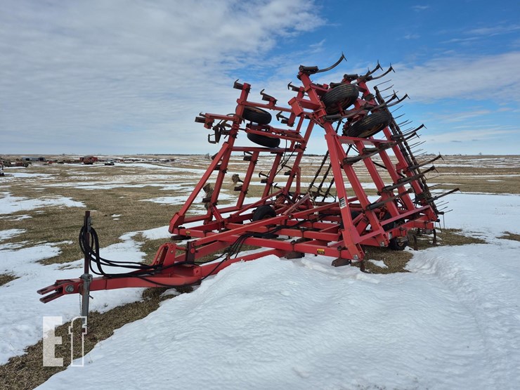 case-ih-4800-image-3