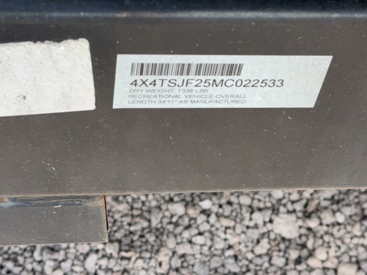 #3001-•-2021-forest-river-30'-bumper-pull-camper-image-4