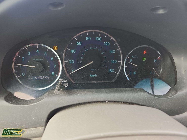 2007-toyota-sienna-le-image-20