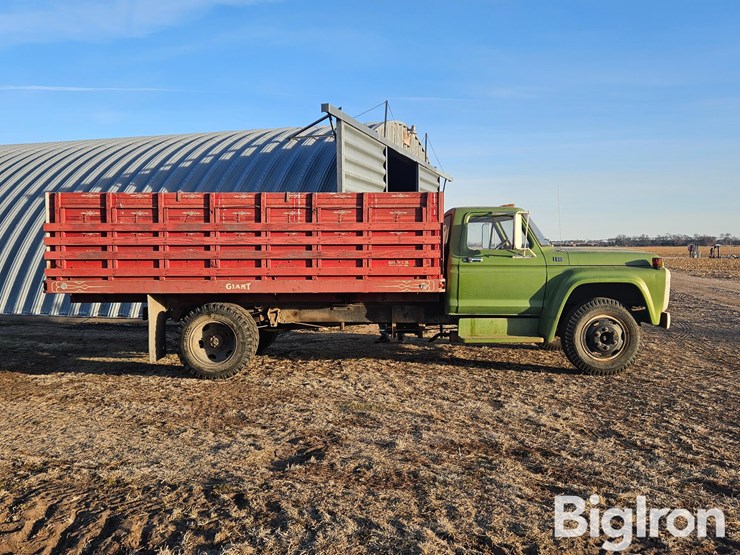 1975-ford-f600-image-4