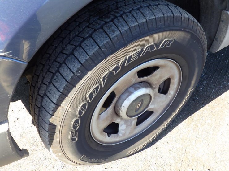 2003-ford-expedition-image-14