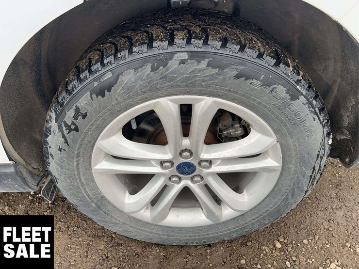 2019-ford-edge-sel-image-10