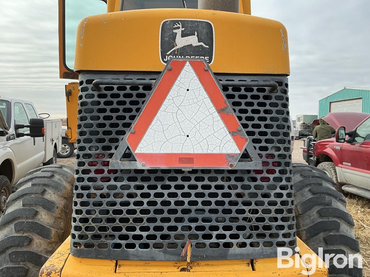 john-deere-644-image-17