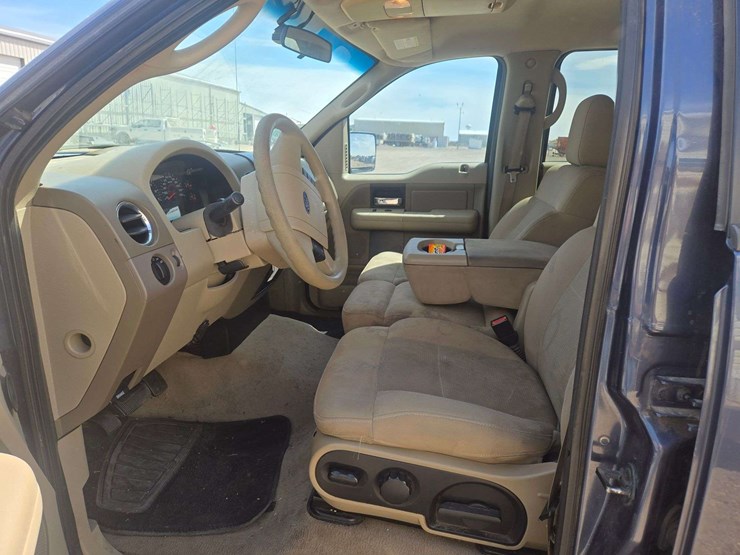 2006-ford-f150-xlt-image-13