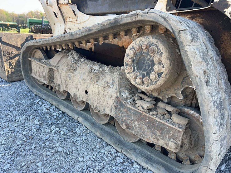 bobcat-t550-image-14