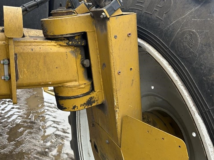 2009-ag-chem-rogator-ss1084-image-23