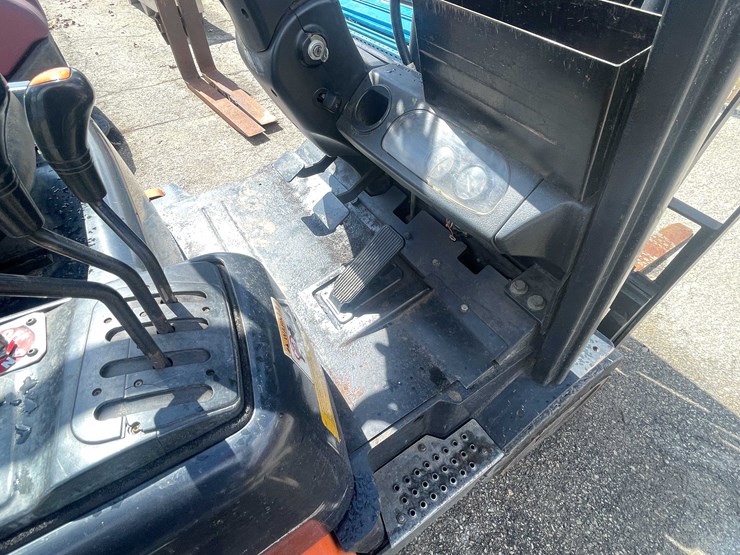 #354-•-doosan-forklift-(neenah,-wi)-image-34