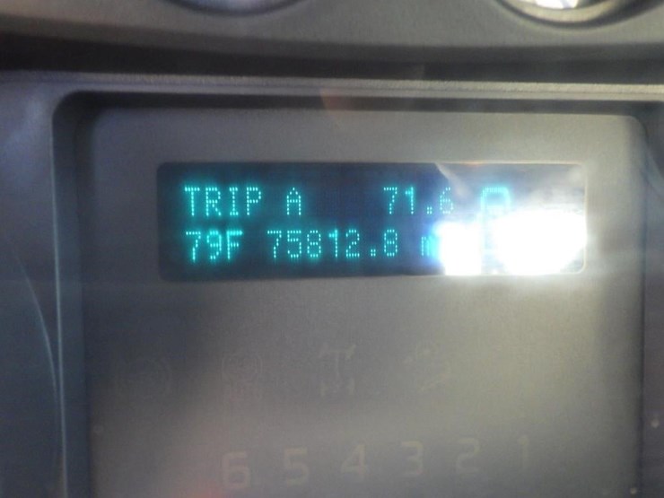 2013-ford-f350-image-14