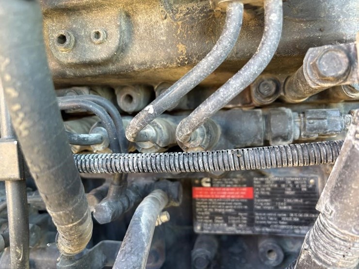 2014-jlg-8042-image-51