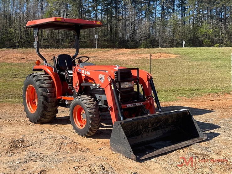 kubota-l3830d-image-1