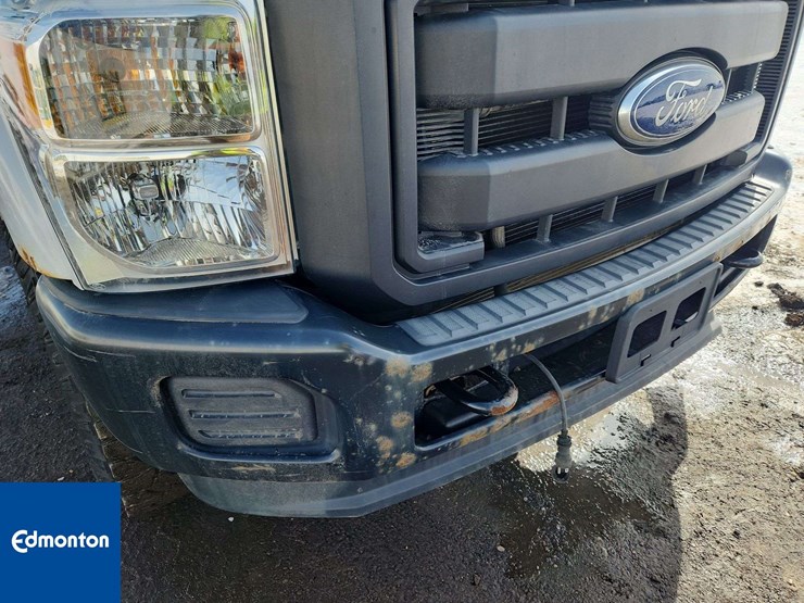 2014-ford-f350-image-35