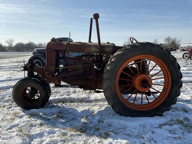 1938-fordson-all-around-image-3
