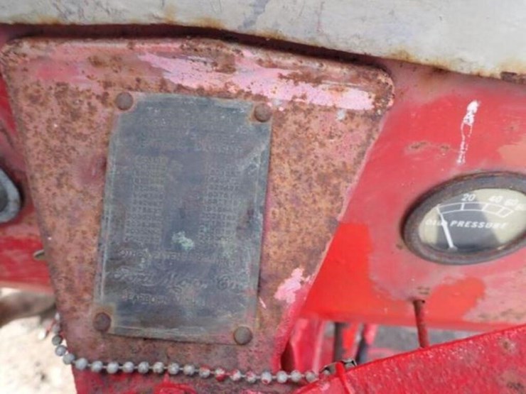 ford-tractor-image-9