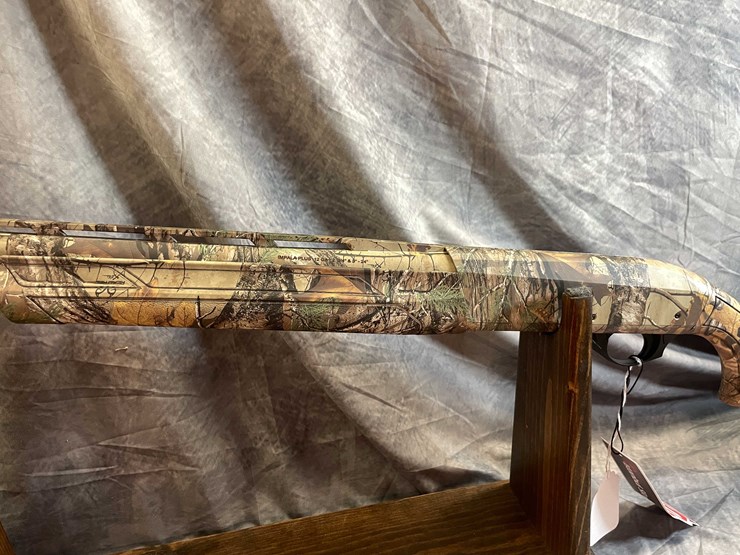 #10113-•-impala-plus-xtra-f,-12-ga.-semi-auto-shotgun,-sn:-60-h22yt-005490-image-11