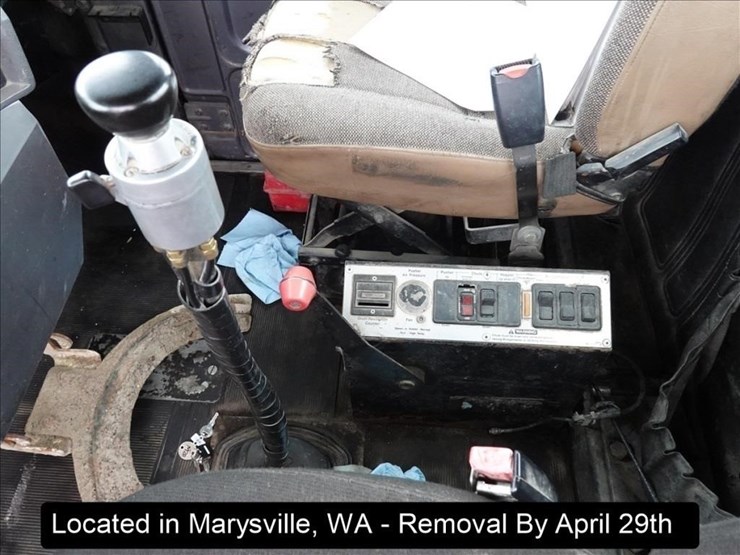 1996-mack-rd690s-image-18