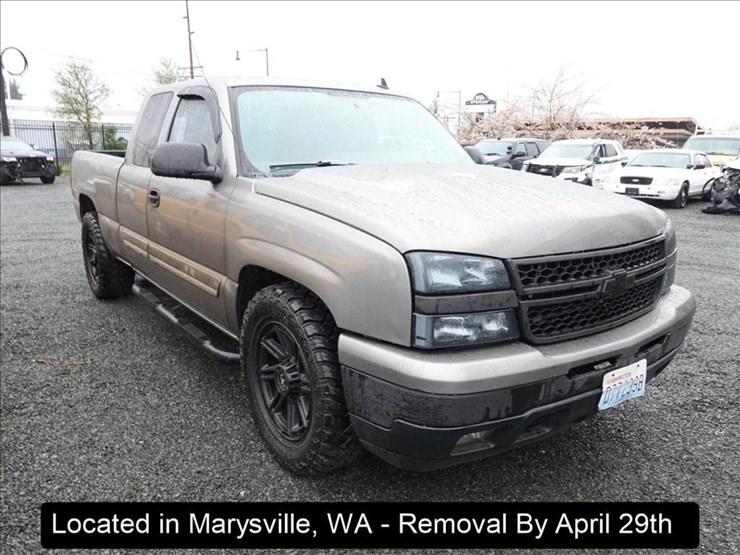 2006-chevrolet-1500-image-14