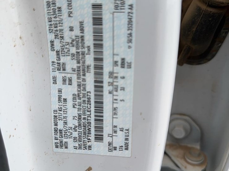 2020-ford-f350-xl-image-19