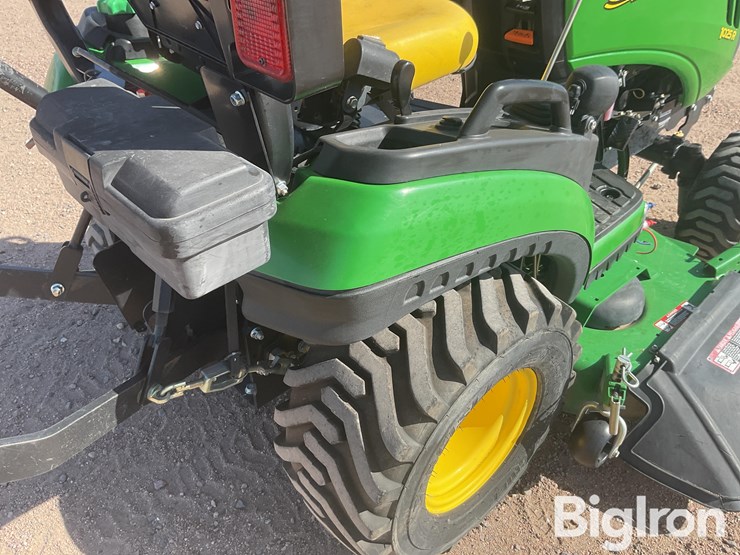 2013-john-deere-1025r-image-14