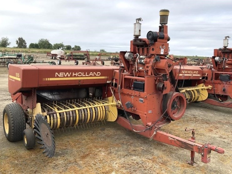 new-holland-515-image-1