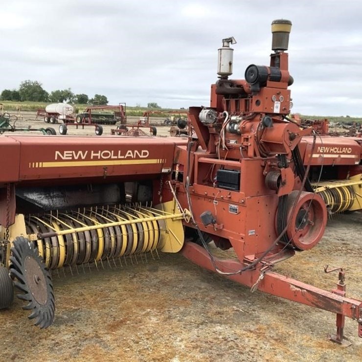 NEW HOLLAND 515