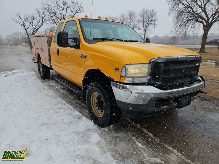 2002-ford-f350-image-4
