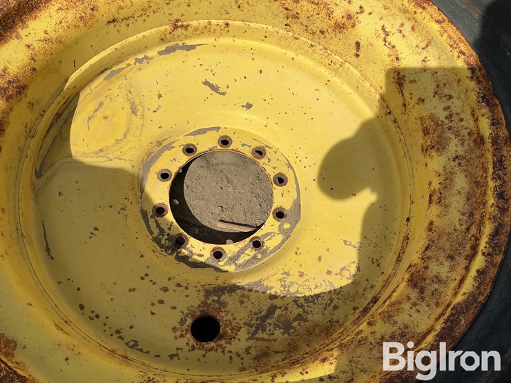 john-deere-18-image-11