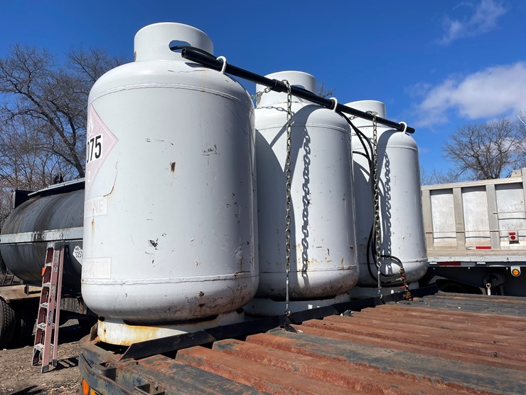 #2504-•-1970-fontaine-hot-asphalt-tanker-trailer-(has-mn-trailer)-(ham-lake,-mn)-image-5