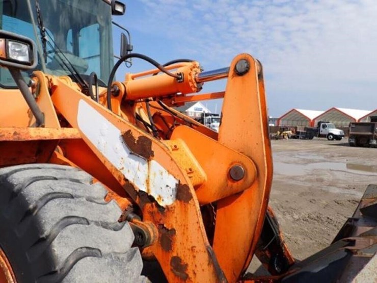 2010-doosan-dl250-image-31