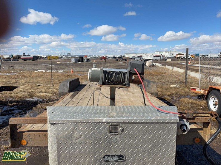 load-trail-car-trailer-image-6