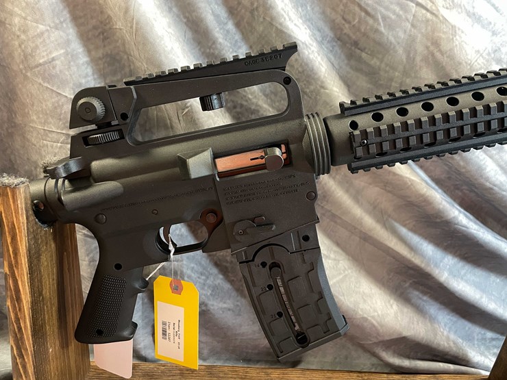 #10069-•-mossberg-715t,-22-lr-semi-auto-rifle,-sn:-elg3434270-image-4