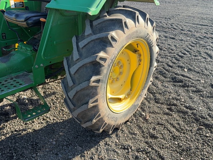 john-deere-5045d-image-15