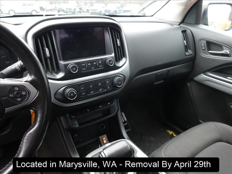 2015-chevrolet-colorado-lt-image-5