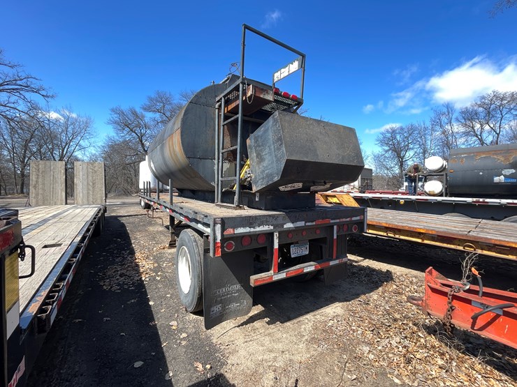 #2504-•-1970-fontaine-hot-asphalt-tanker-trailer-(has-mn-trailer)-(ham-lake,-mn)-image-10