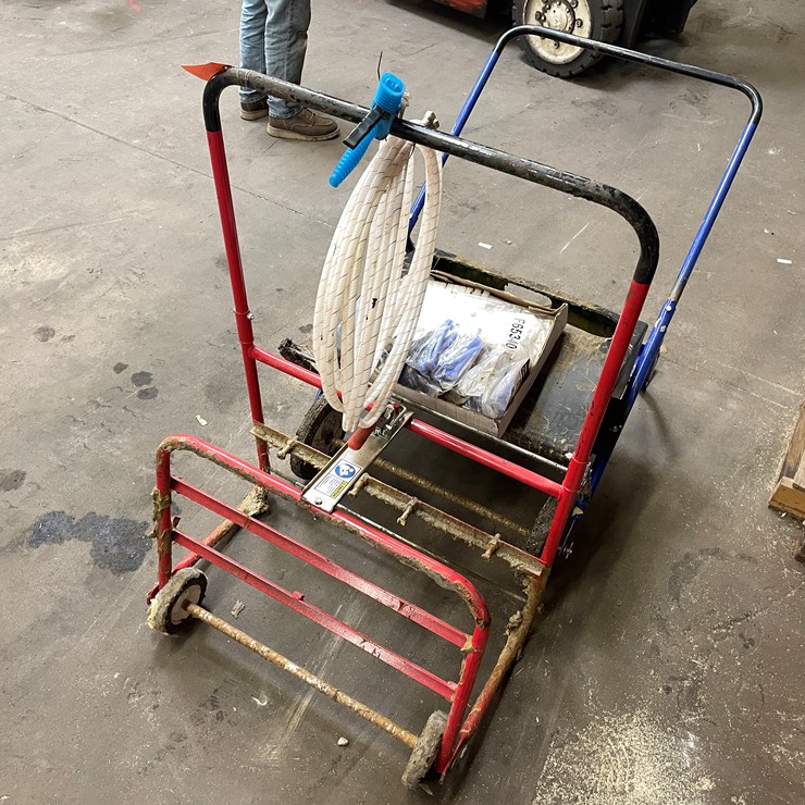 #2551 • EPDM Roofing Equipment (Columbia Heights, MN)