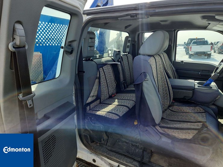 2014-ford-f350-image-17