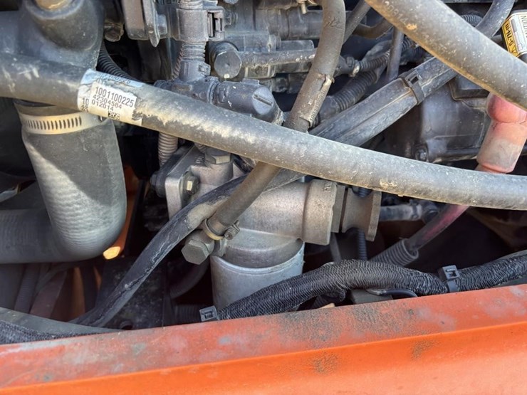 2014-jlg-8042-image-48