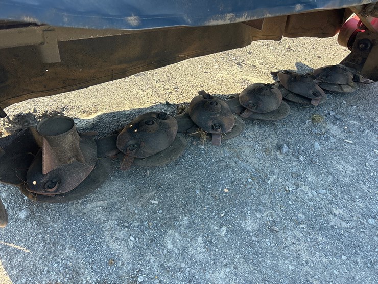 massey-ferguson-1328-image-6