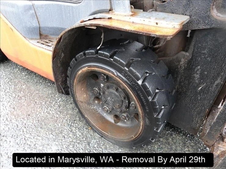 2013-toyota-8fgcu32-image-12