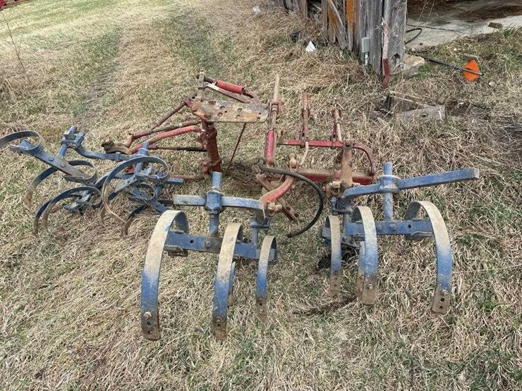 2-row-cultivator-image-3