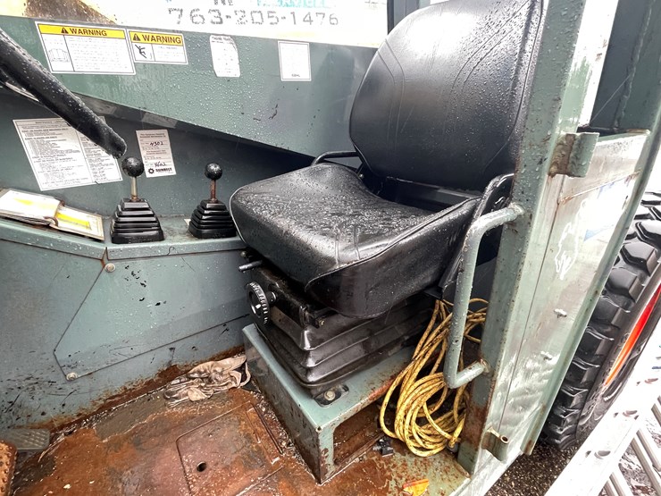 #2544-•-gehl-r56-xr42-telehandler-(columbia-heights,-mn)-image-11