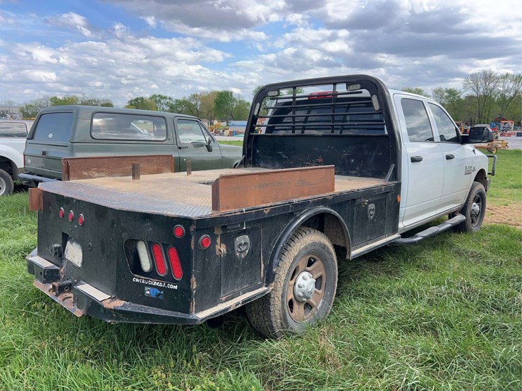 2017-dodge-ram-2500-image-3