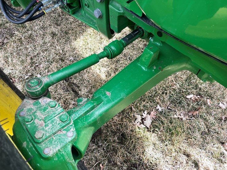 2019-john-deere-5090m-image-23