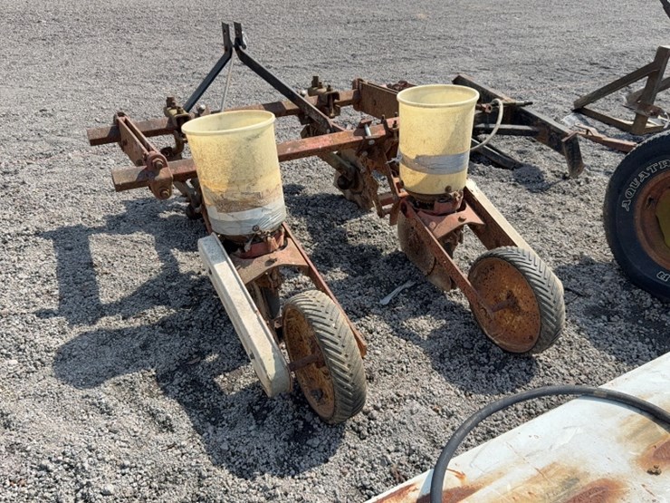 international-3-image-3