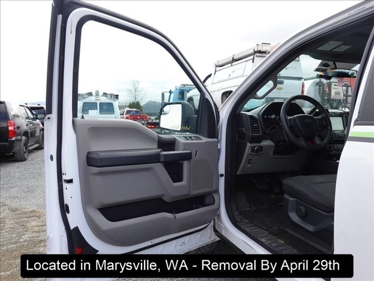 2018-ford-f150-xl-image-5